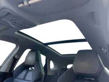 MG EHS PHEV Luxury  LED Pano 360  Leder SHZ CarPlay