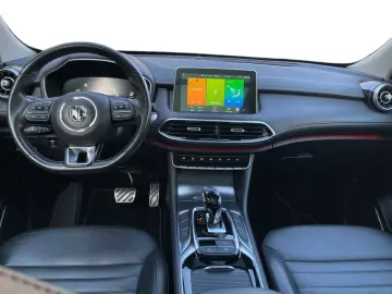 MG EHS PHEV Luxury  LED Pano 360  Leder SHZ CarPlay