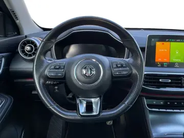 MG EHS PHEV Luxury  LED Pano 360  Leder SHZ CarPlay