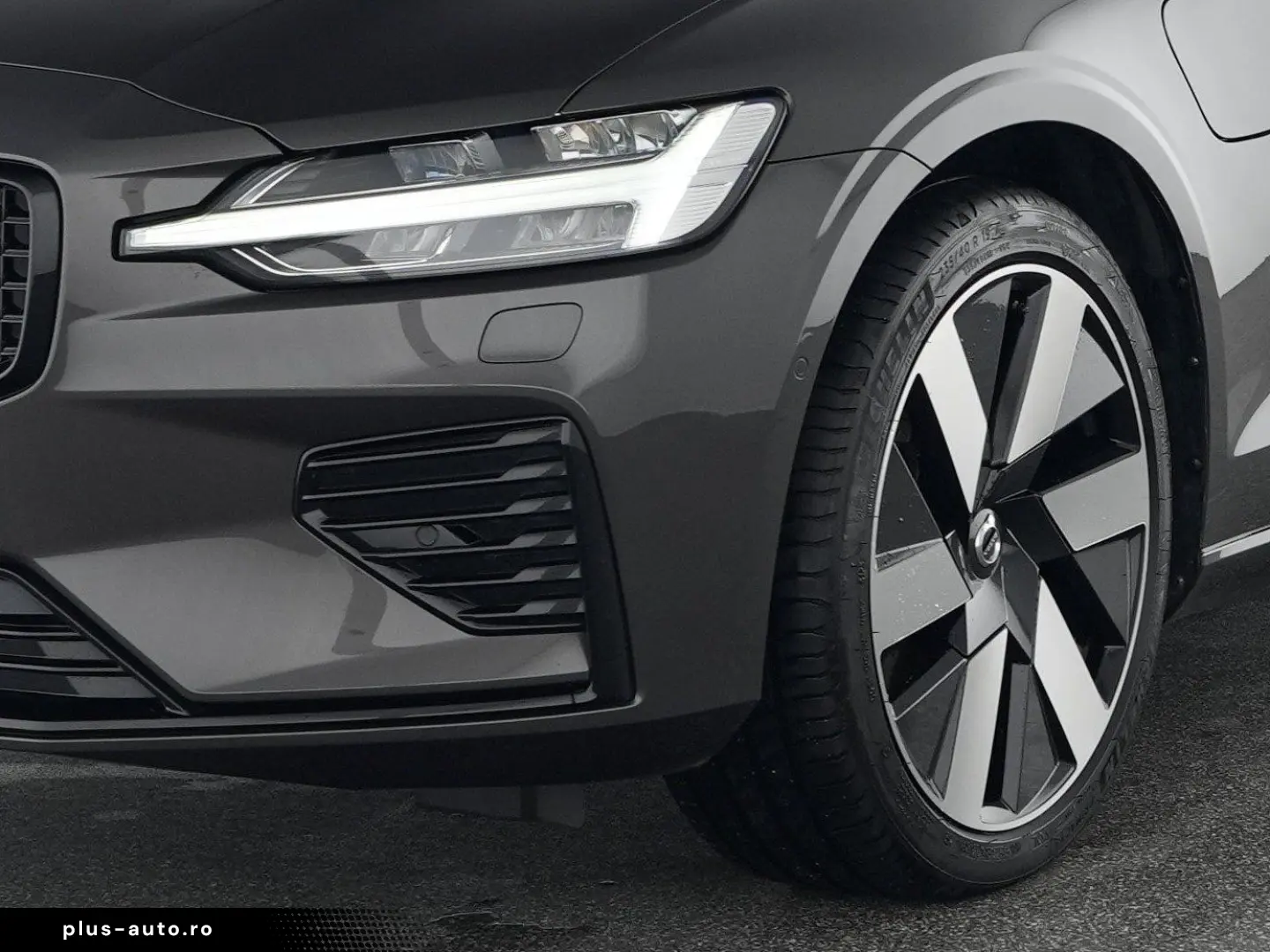 VOLVO S60 Recharge T8 AWD Plug-in Hybrid