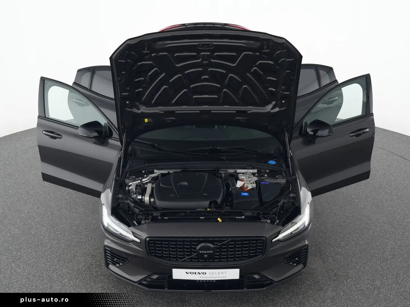 VOLVO S60 Recharge T8 AWD Plug-in Hybrid