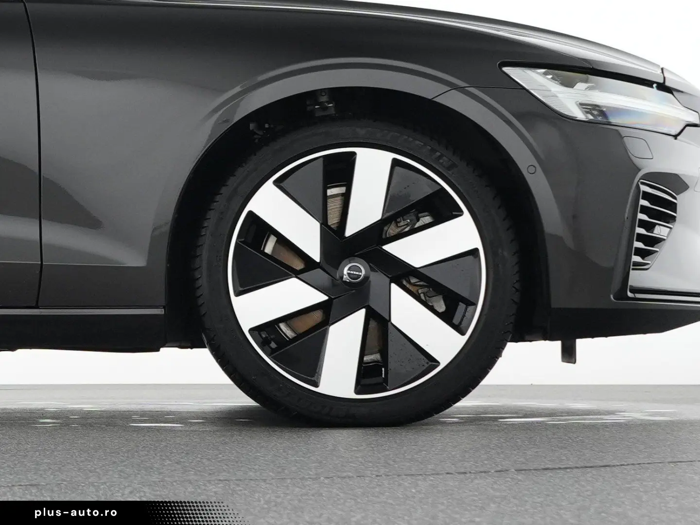 VOLVO S60 Recharge T8 AWD Plug-in Hybrid