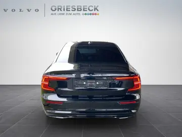 VOLVO S60 T8 Ultimate Dark Recharge