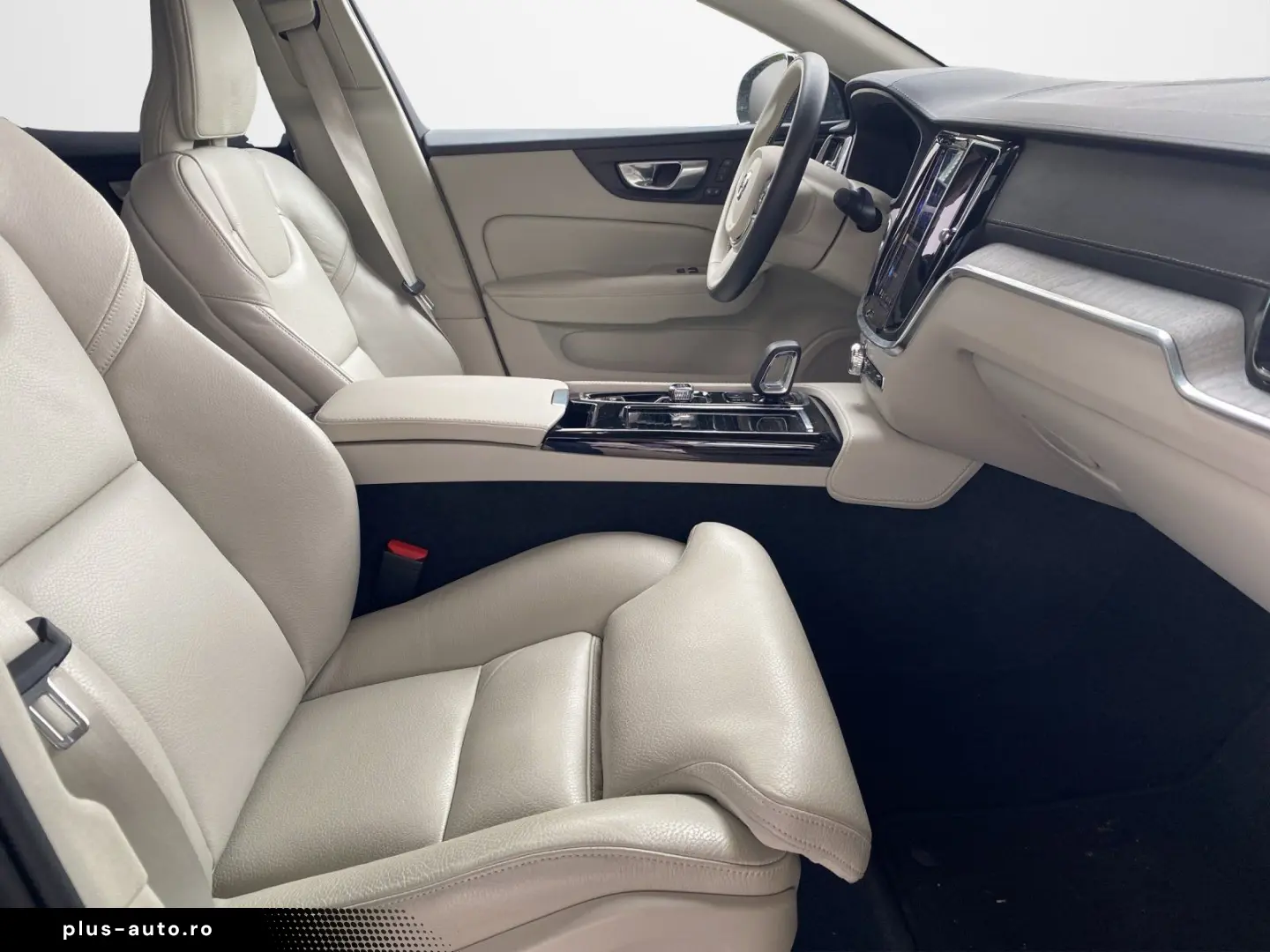 VOLVO S60 T8 Ultimate Dark Recharge