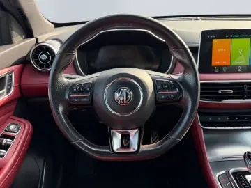 MG EHS PHEV Luxury  LED Pano 360  Leder SHZ CarPlay