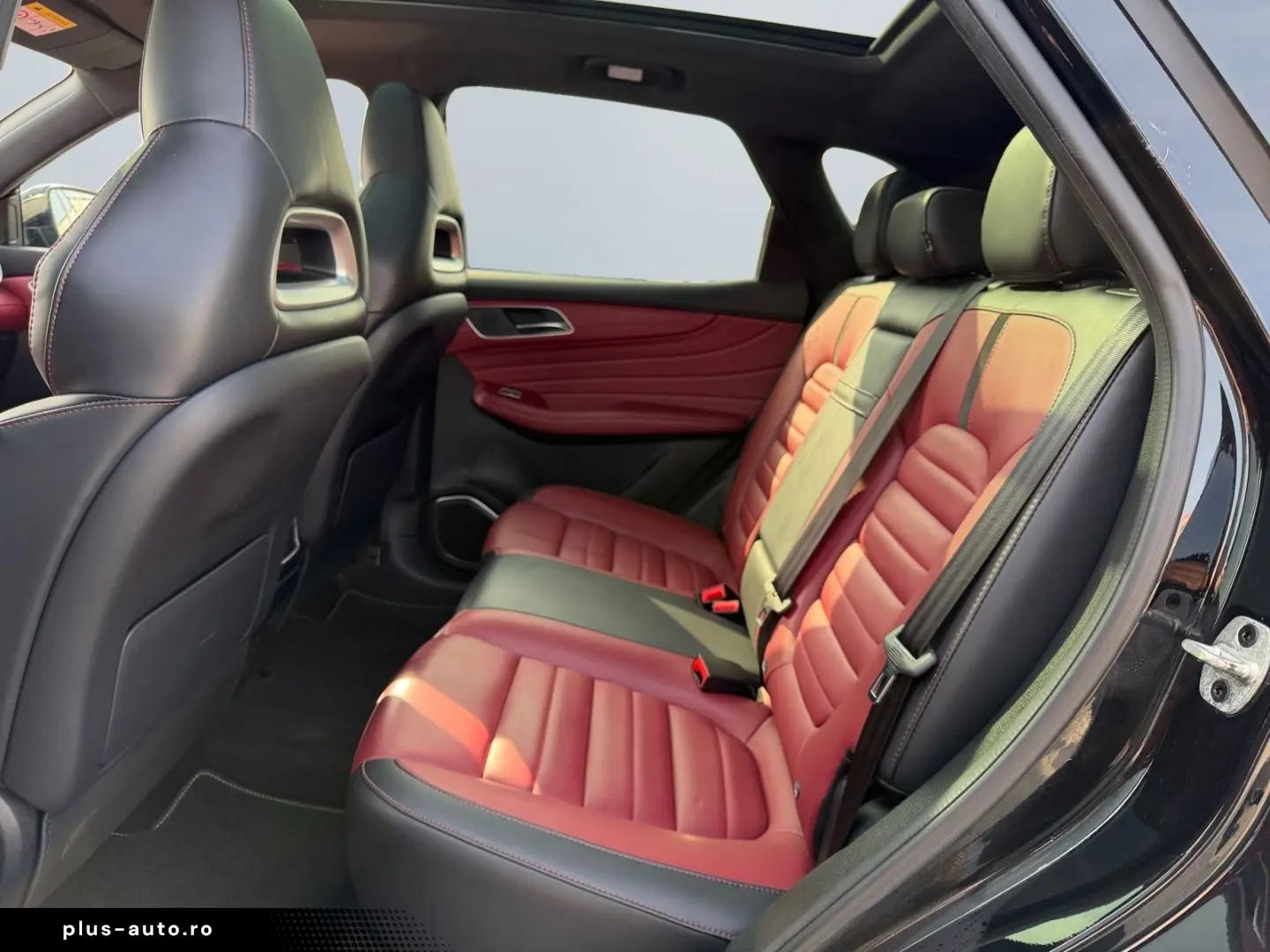 MG EHS PHEV Luxury  LED Pano 360  Leder SHZ CarPlay