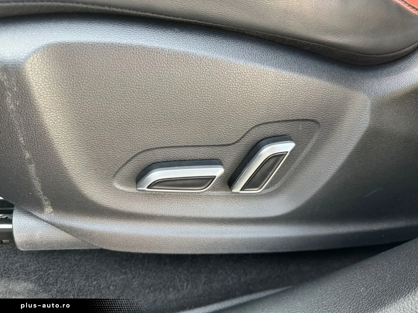 MG EHS PHEV Luxury  LED Pano 360  Leder SHZ CarPlay