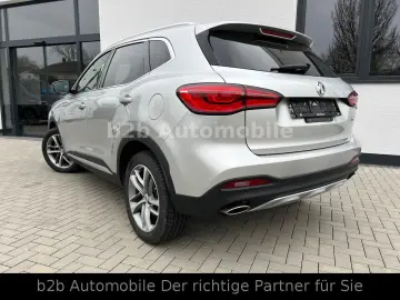 MG EHS Luxury PHEV Pano Key LED Virtual 18Zoll 360