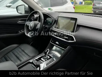 MG EHS Luxury PHEV Pano Key LED Virtual 18Zoll 360