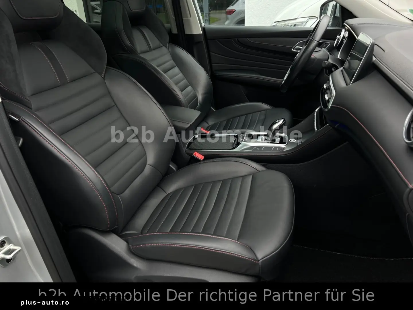 MG EHS Luxury PHEV Pano Key LED Virtual 18Zoll 360