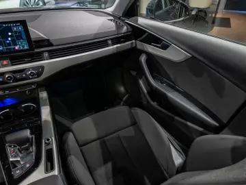 Audi A4 40 TFSI MY21