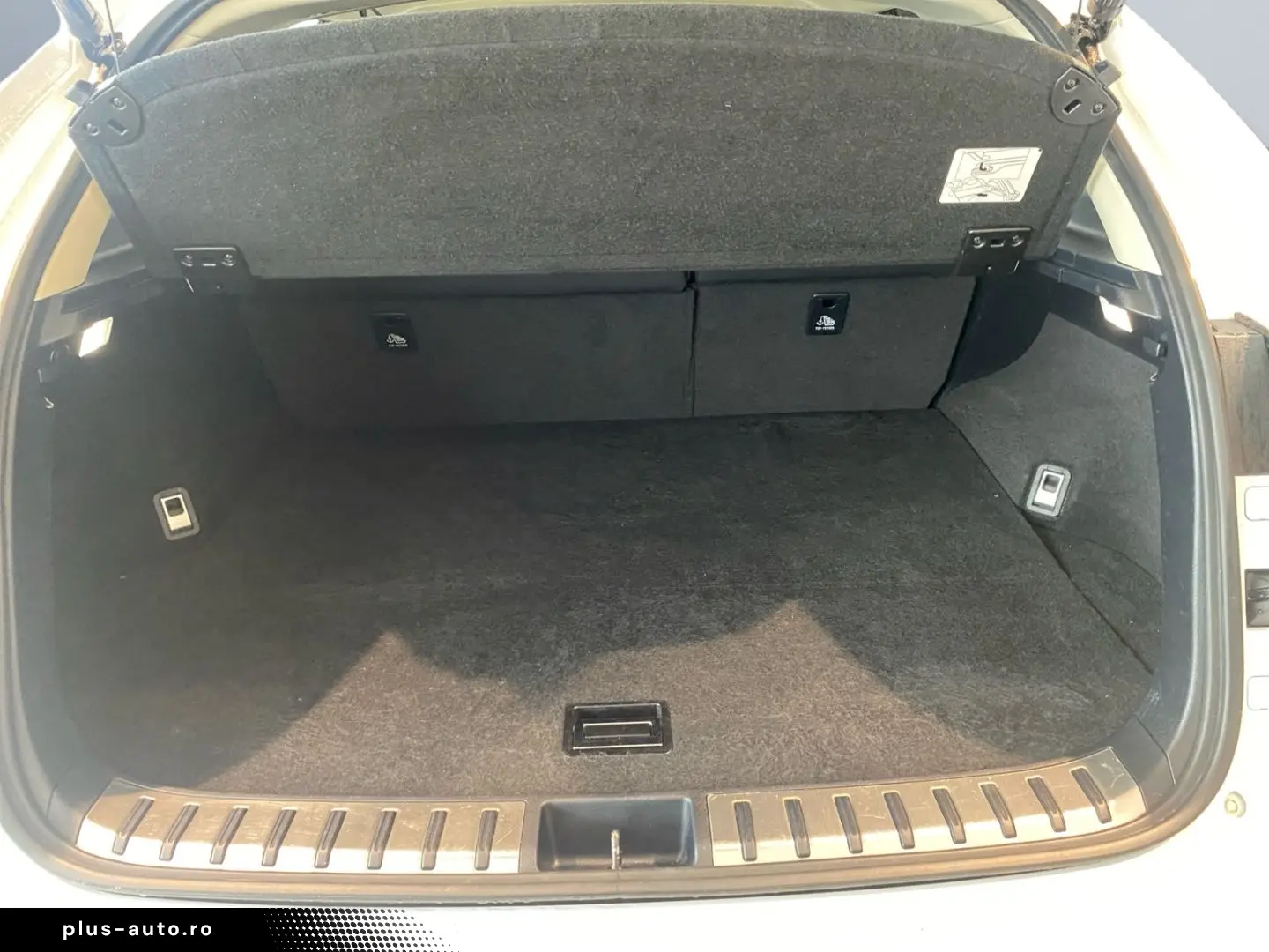 LEXUS NX 300h Style Edition  Bi-LED CAM SHZ CarPlay PD