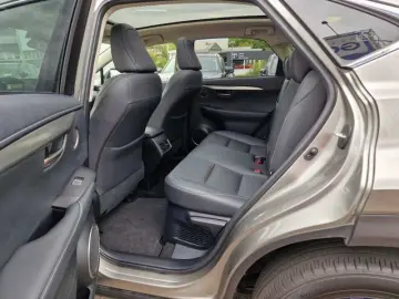 LEXUS NX 300h E-FOUR Executive Line Panodach Navi LED