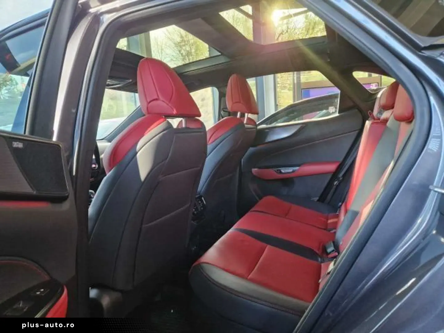 LEXUS NX 350h E-FOUR F SPORT AHK HUD Sportpaket AD AHK