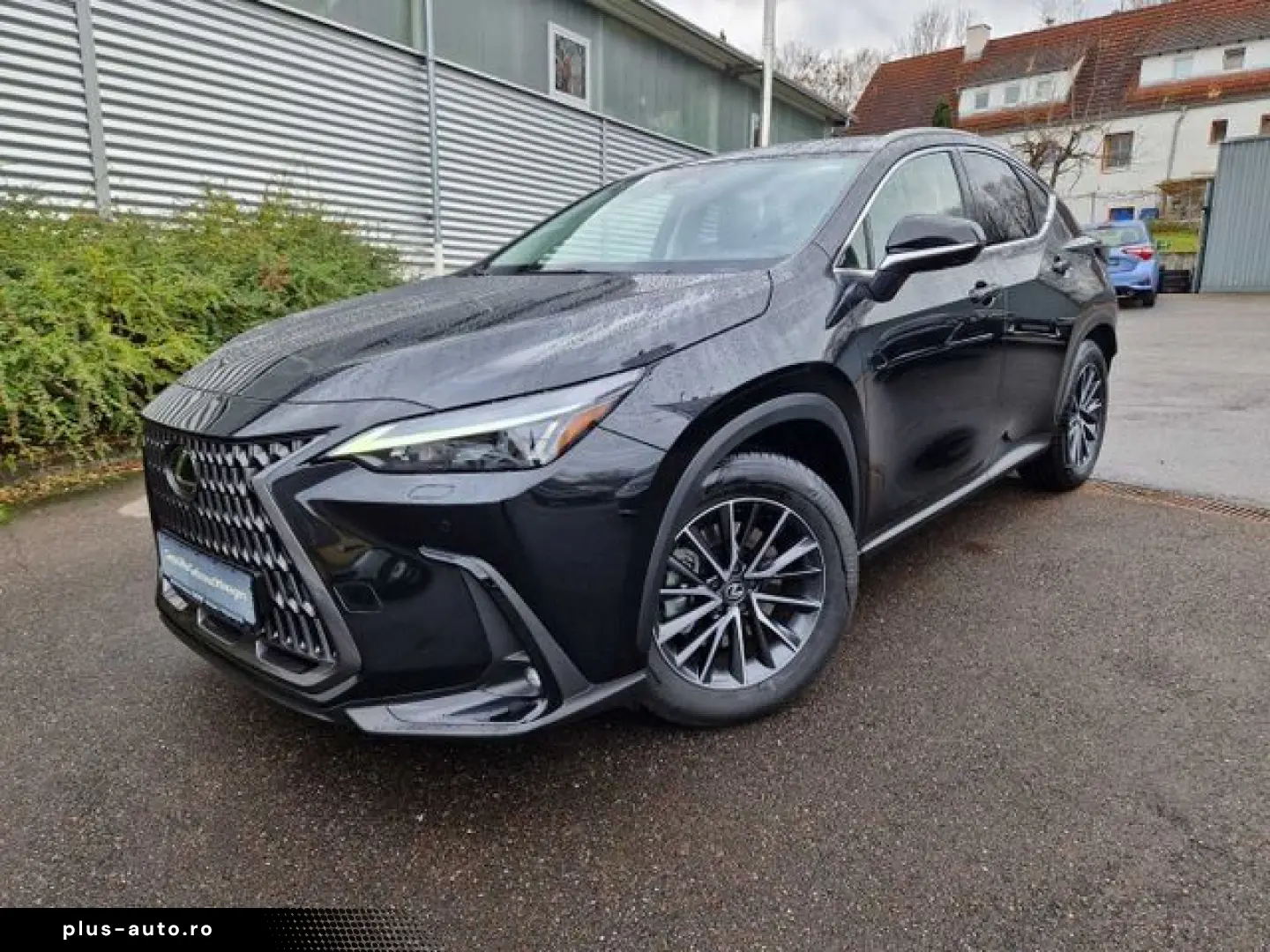 LEXUS NX 450h  E-FOUR Executive Line HUD Leder Navi 36