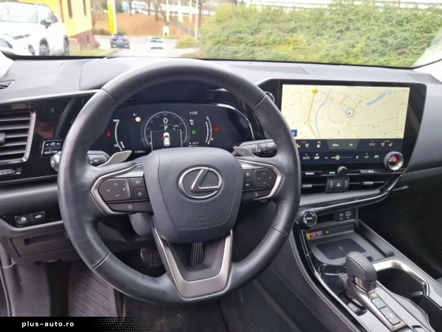 LEXUS NX 450h  E-FOUR Executive Line HUD Leder Navi 36