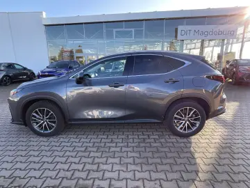 LEXUS NX 350h Executive Line ACC LED Pano SD 2xKlima