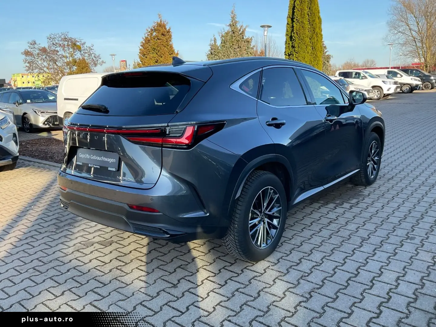 LEXUS NX 350h Executive Line ACC LED Pano SD 2xKlima