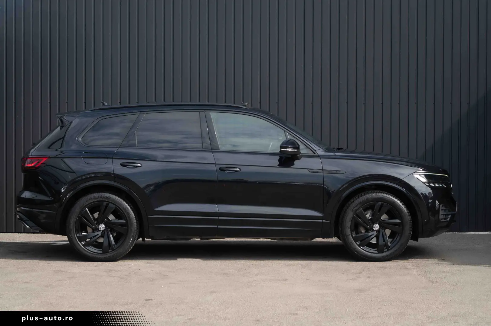 Volkswagen Touareg 3.0 V6 TDI 4Motion DPF Automatik R-Line