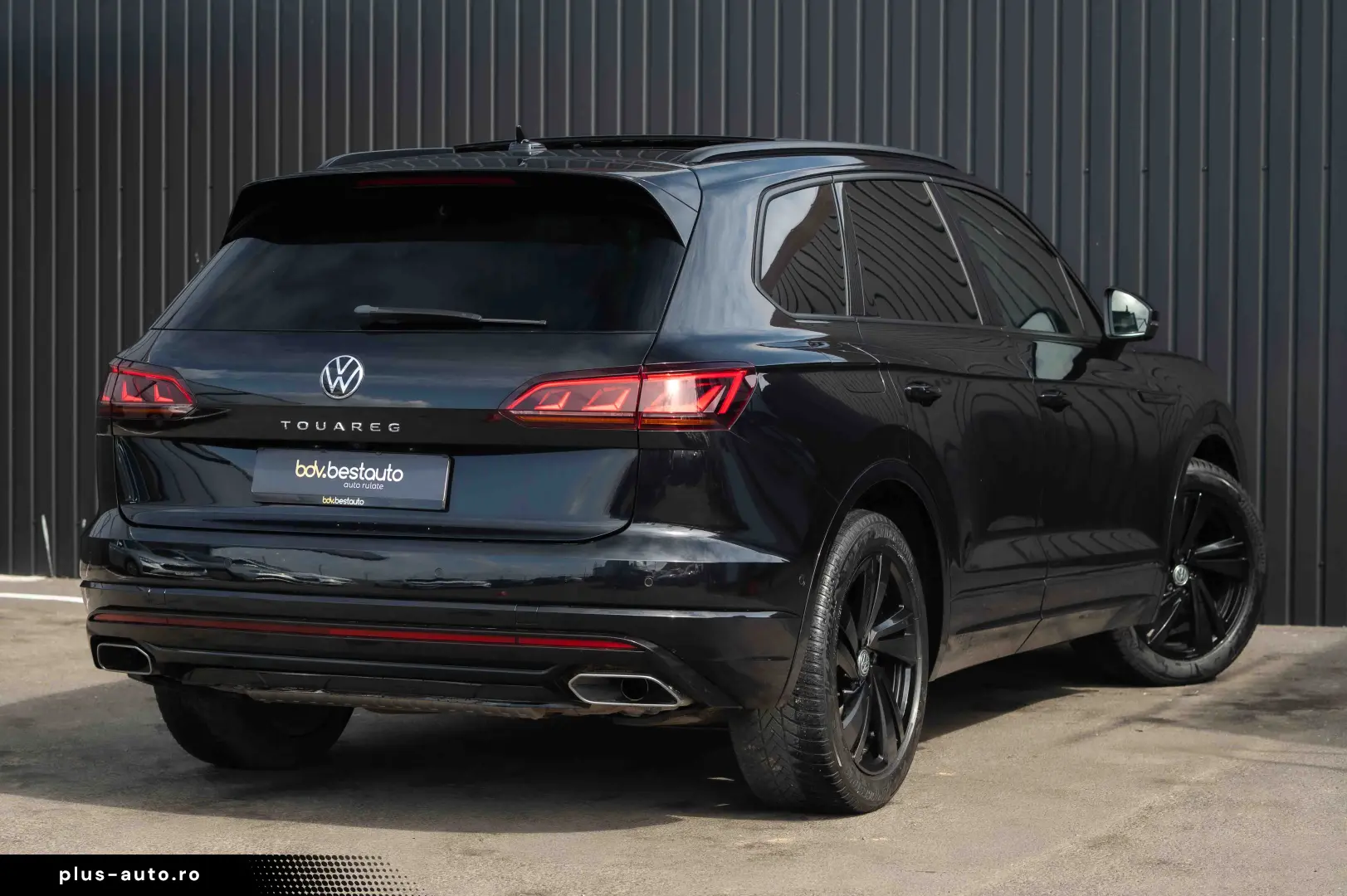 Volkswagen Touareg 3.0 V6 TDI 4Motion DPF Automatik R-Line