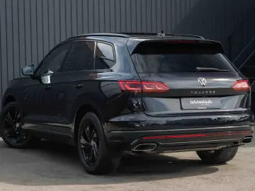 Volkswagen Touareg 3.0 V6 TDI 4Motion DPF Automatik R-Line