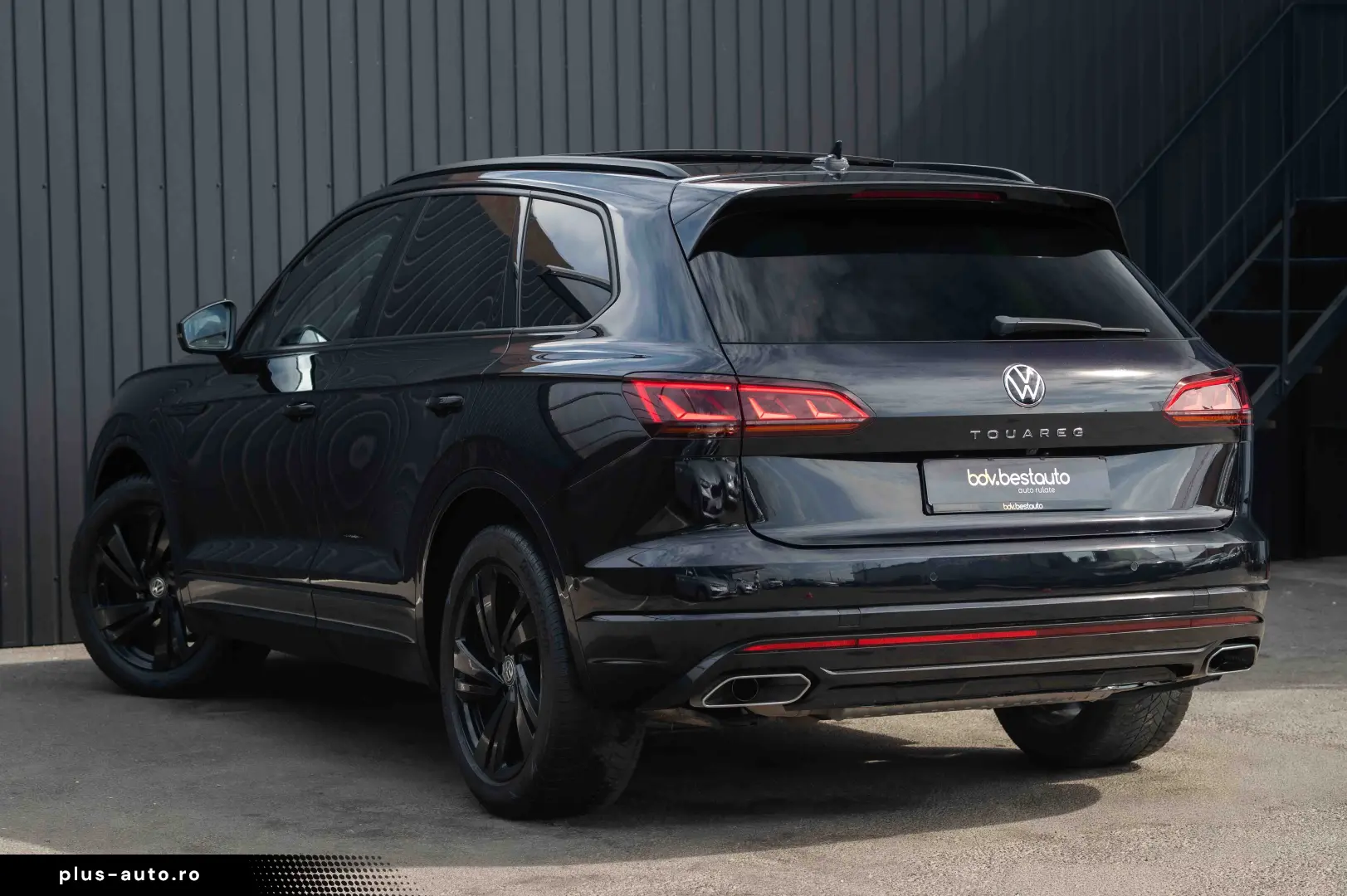 Volkswagen Touareg 3.0 V6 TDI 4Motion DPF Automatik R-Line