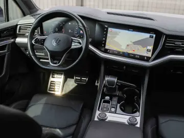 Volkswagen Touareg 3.0 V6 TDI 4Motion DPF Automatik R-Line