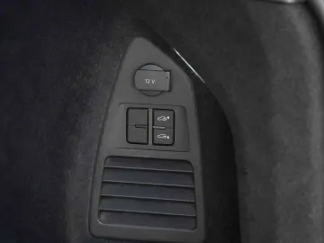 Volkswagen Touareg 3.0 V6 TDI 4Motion DPF Automatik R-Line