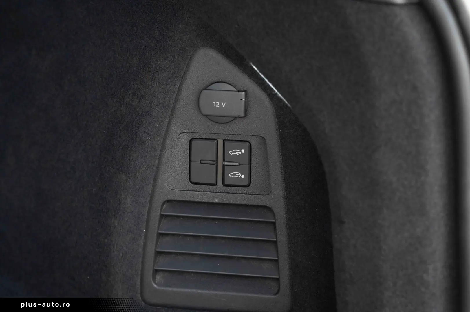 Volkswagen Touareg 3.0 V6 TDI 4Motion DPF Automatik R-Line