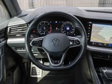 Volkswagen Touareg 3.0 V6 TDI 4Motion DPF Automatik R-Line