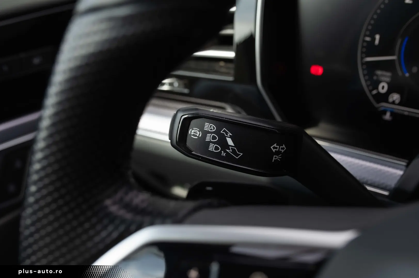 Volkswagen Touareg 3.0 V6 TDI 4Motion DPF Automatik R-Line