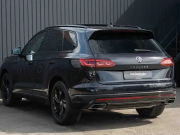 Volkswagen Touareg 3.0 V6 TDI 4Motion DPF Automatik R-Line