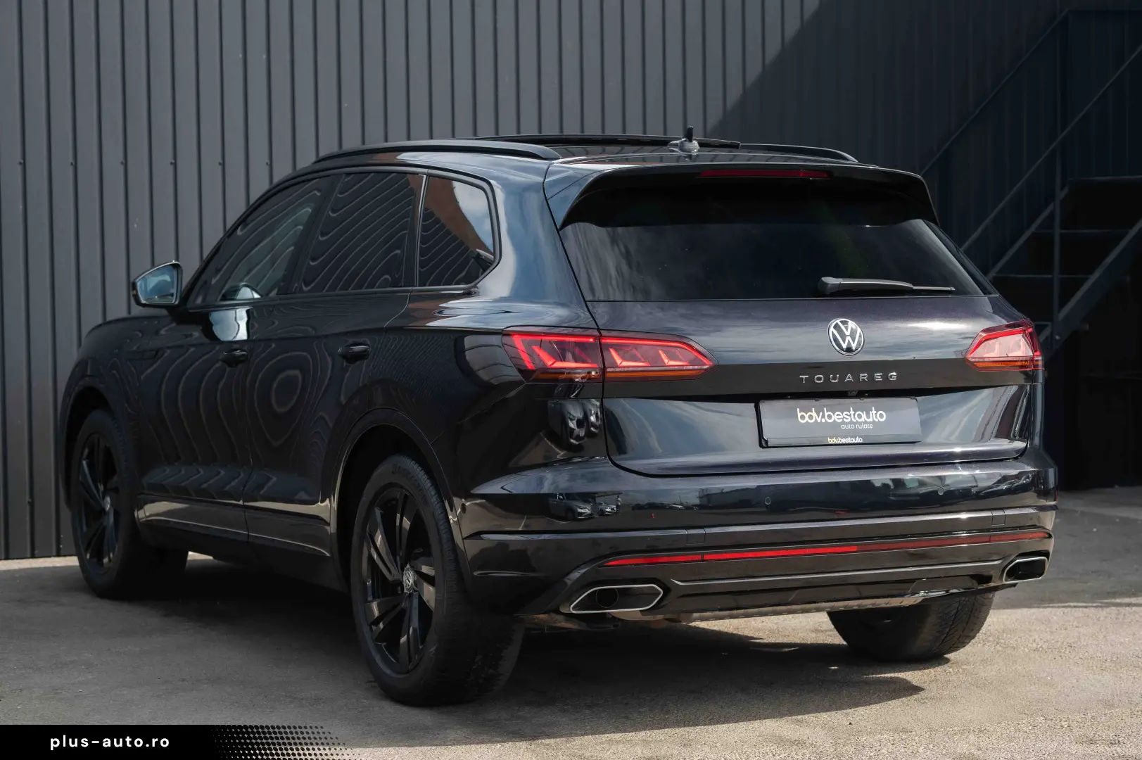 Volkswagen Touareg 3.0 V6 TDI 4Motion DPF Automatik R-Line