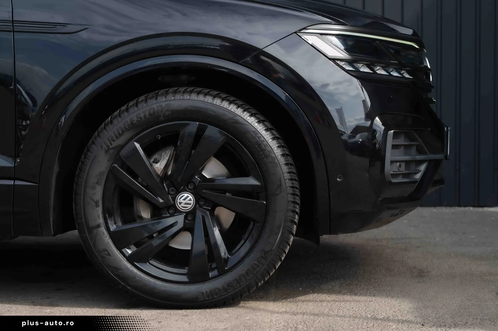 Volkswagen Touareg 3.0 V6 TDI 4Motion DPF Automatik R-Line