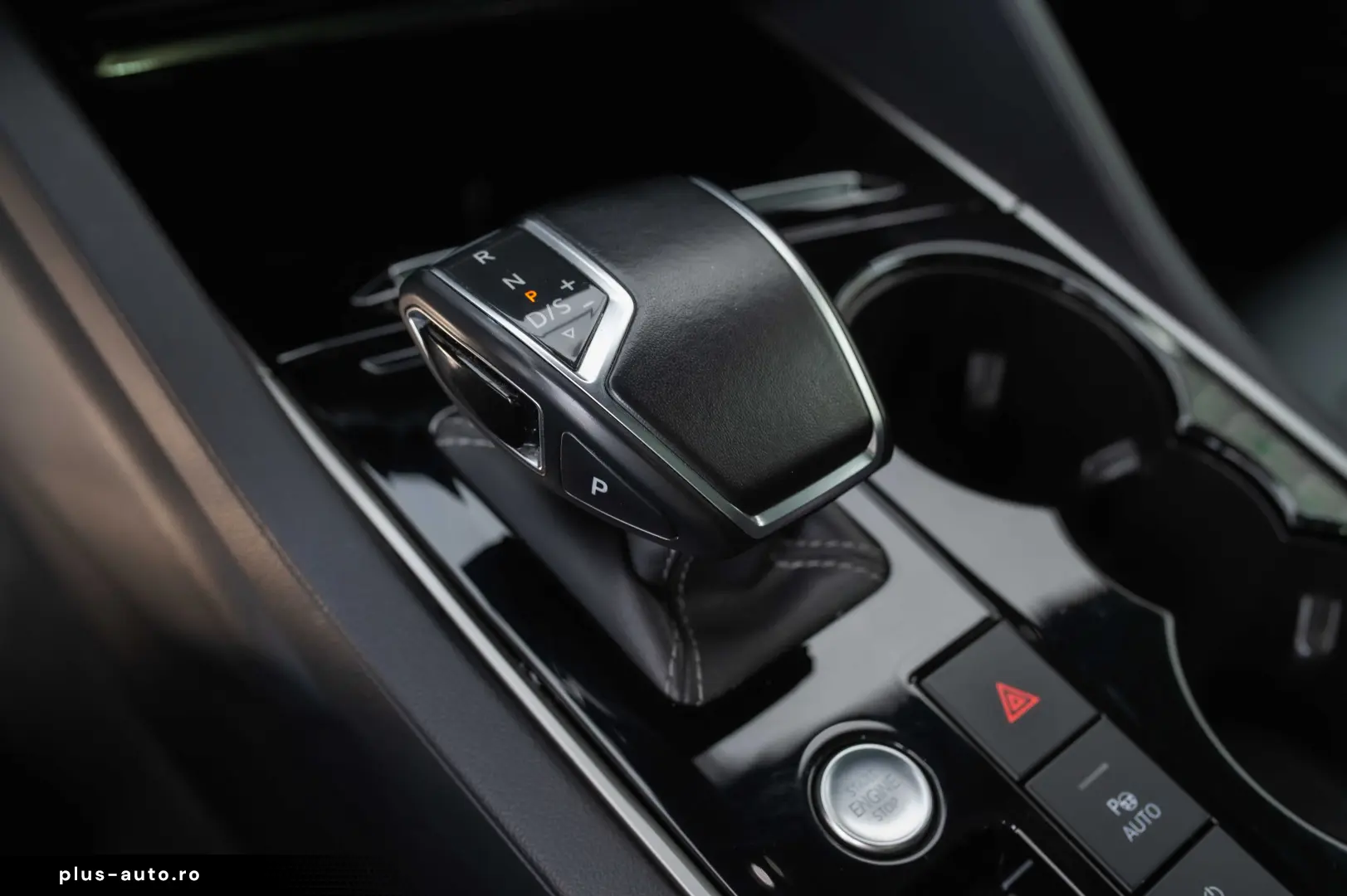 Volkswagen Touareg 3.0 V6 TDI 4Motion DPF Automatik R-Line