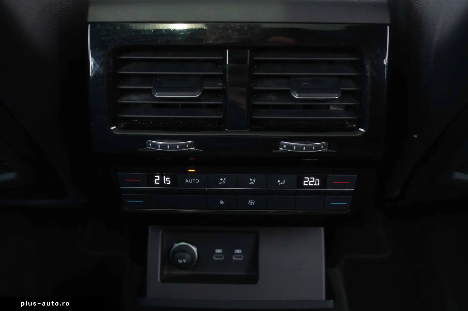 Volkswagen Touareg 3.0 V6 TDI 4Motion DPF Automatik R-Line