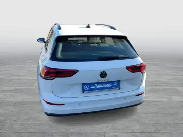 VW Golf VIII Variant  Life  2.0 TDI LED NAVI GRA
