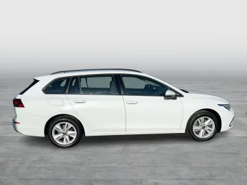 VW Golf VIII Variant  Life  2.0 TDI LED NAVI GRA