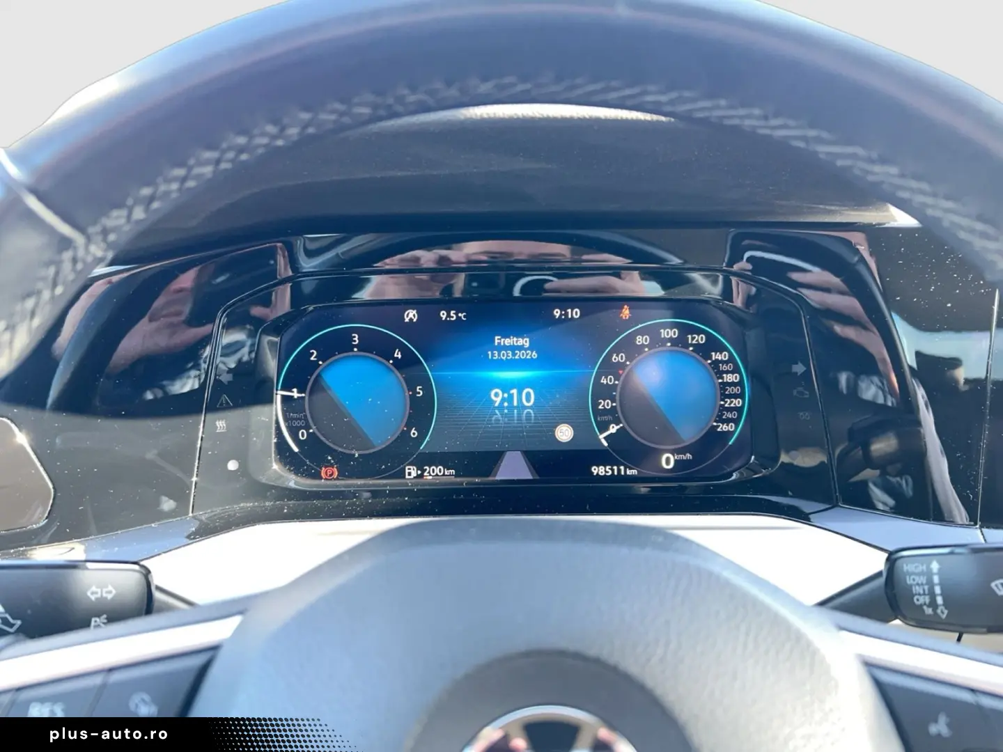 VW Golf VIII Variant  Life  2.0 TDI LED NAVI GRA