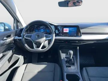 VW Golf VIII Variant  Life  2.0 TDI LED NAVI GRA