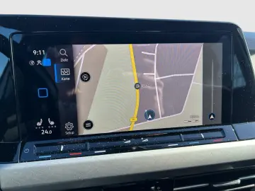 VW Golf VIII Variant  Life  2.0 TDI LED NAVI GRA