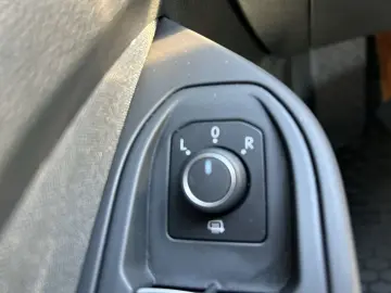 VW Golf VIII Variant  Life  2.0 TDI LED NAVI GRA