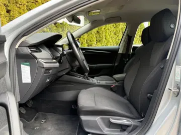 SKODA Octavia 2.0 TDI Ambition LED SHZ AHK CARPLAY DAB