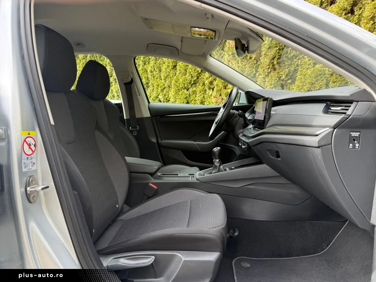 SKODA Octavia 2.0 TDI Ambition LED SHZ AHK CARPLAY DAB