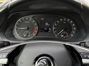 SKODA Octavia 2.0 TDI Ambition LED SHZ AHK CARPLAY DAB