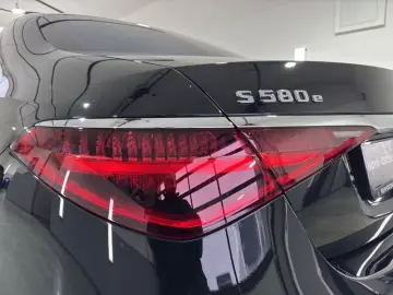 MERCEDES-BENZ S 580 e Limousine AMG BURMSTR PANO LED&hellip;