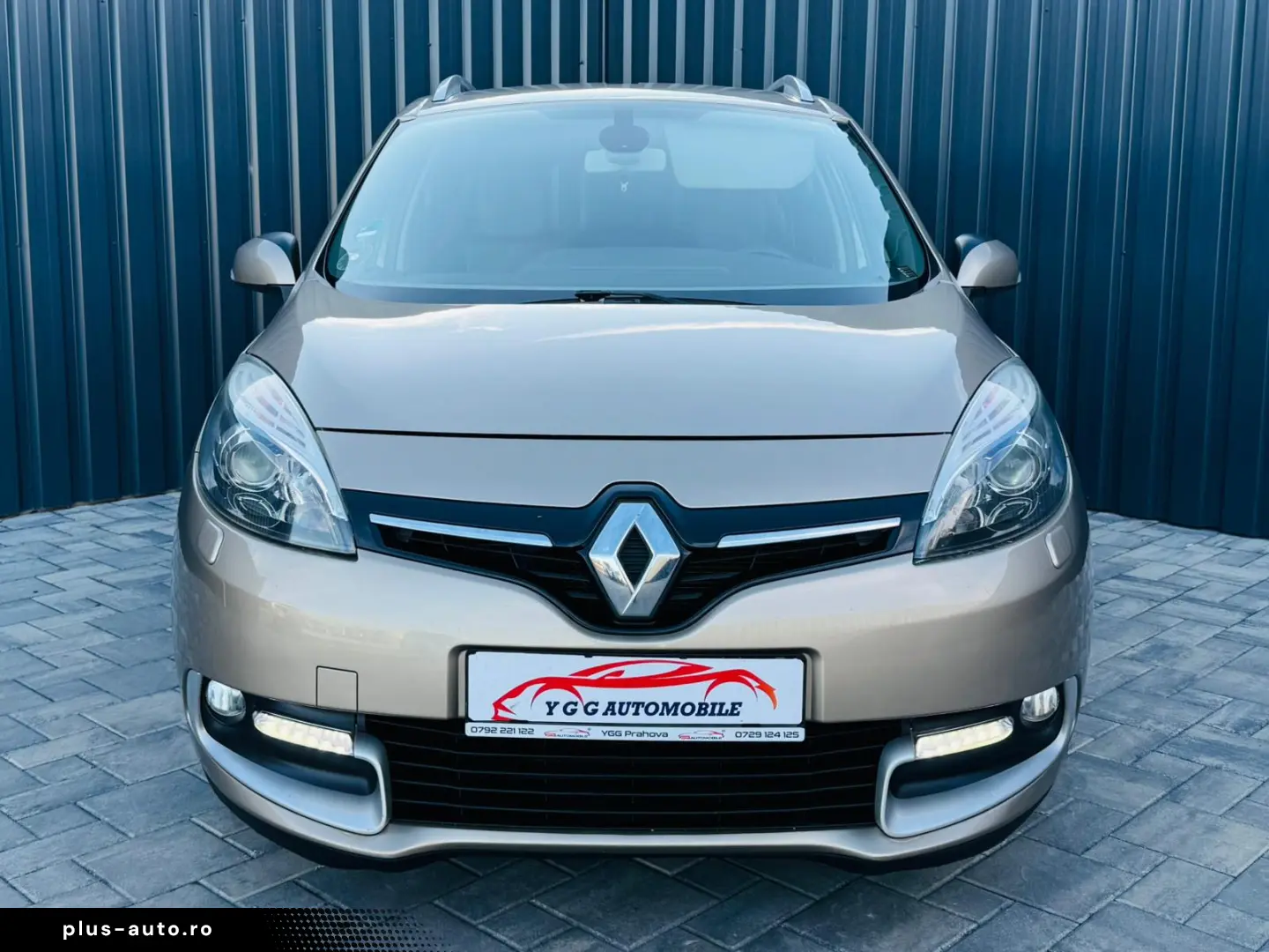 Renault Grand Scenic   FAB 01-2014  1.6 Diesel 131cp