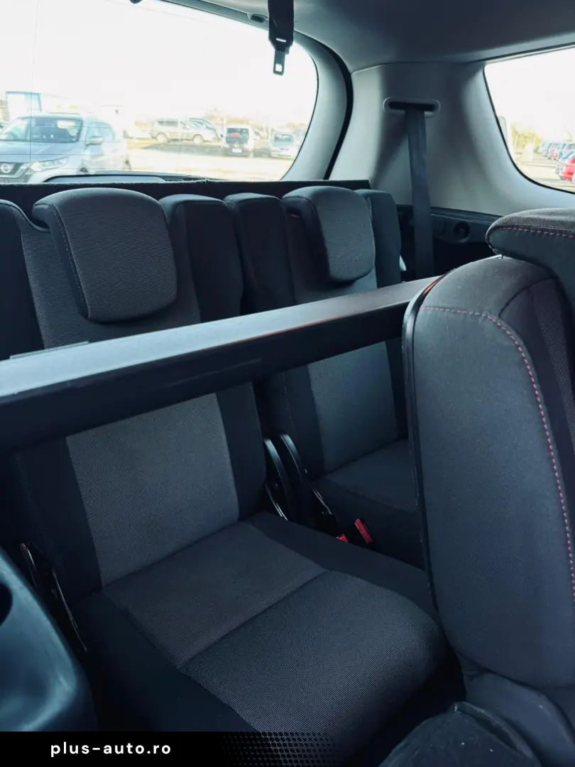 Renault Grand Scenic   FAB 01-2014  1.6 Diesel 131cp