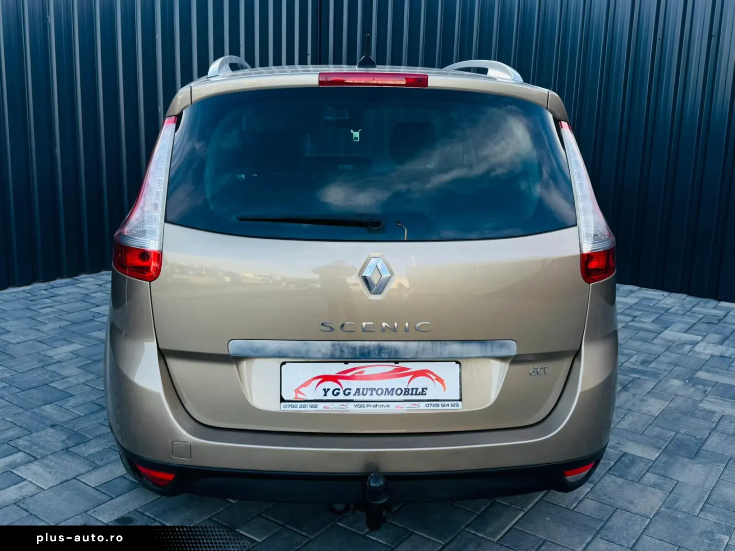 Renault Grand Scenic   FAB 01-2014  1.6 Diesel 131cp