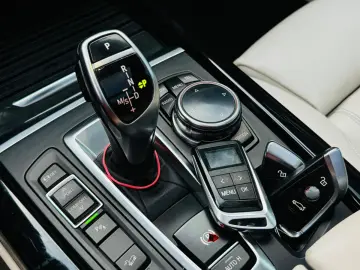 Bmw X5 M-PACK X-DRIVE Fab.09.2014 3.0 DIESEL 316CP EURO 6